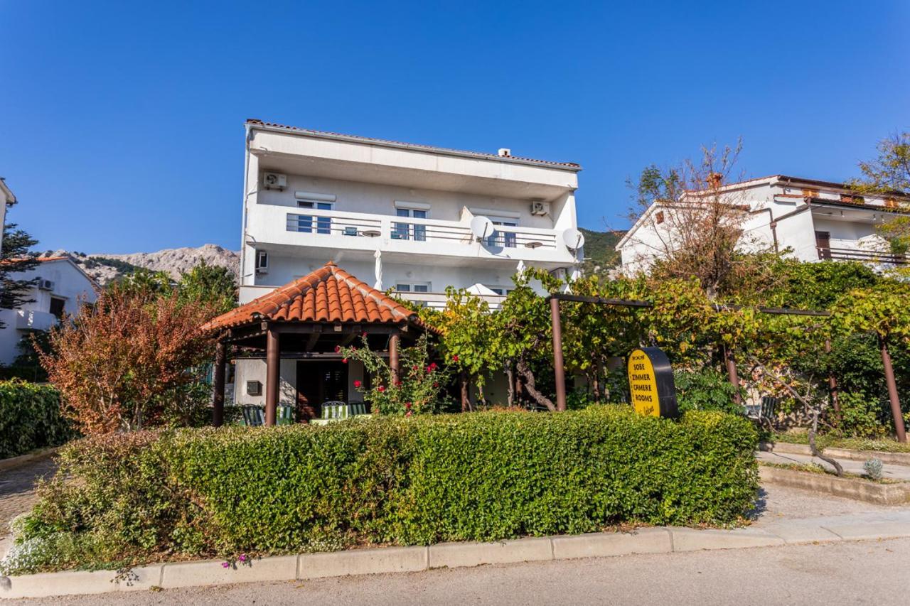 Apartmani Velnic 2 Baska  Ngoại thất bức ảnh