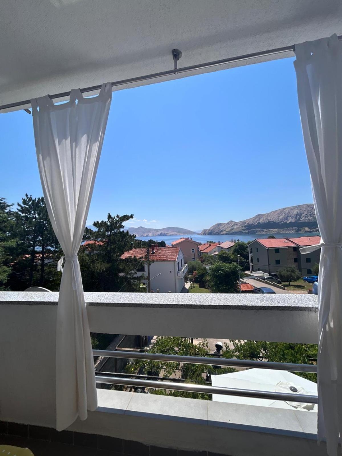 Apartmani Velnic 2 Baska  Ngoại thất bức ảnh
